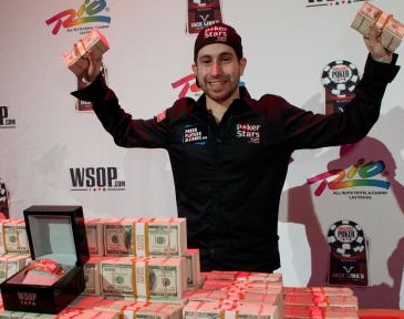 Jonathan wins the 2010 WSOP main event title